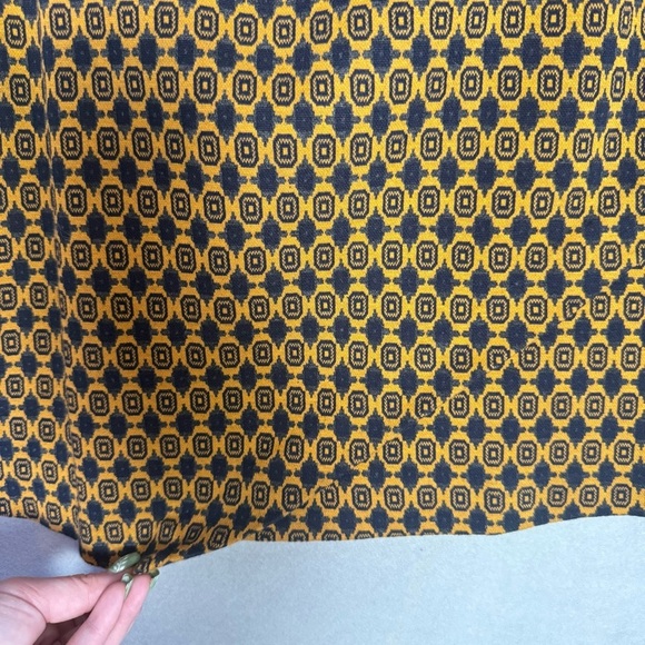 CAbi Women’s Standout Kensington Proper Medallion Ponte Knit Skirt Marigold S - Picture 4 of 9